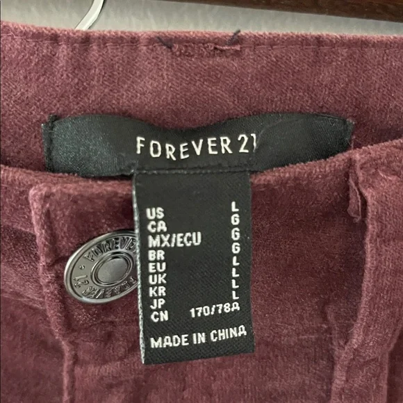 Forever 21 High-Rise Maroon Velvety Pants - Picture 2 of 8